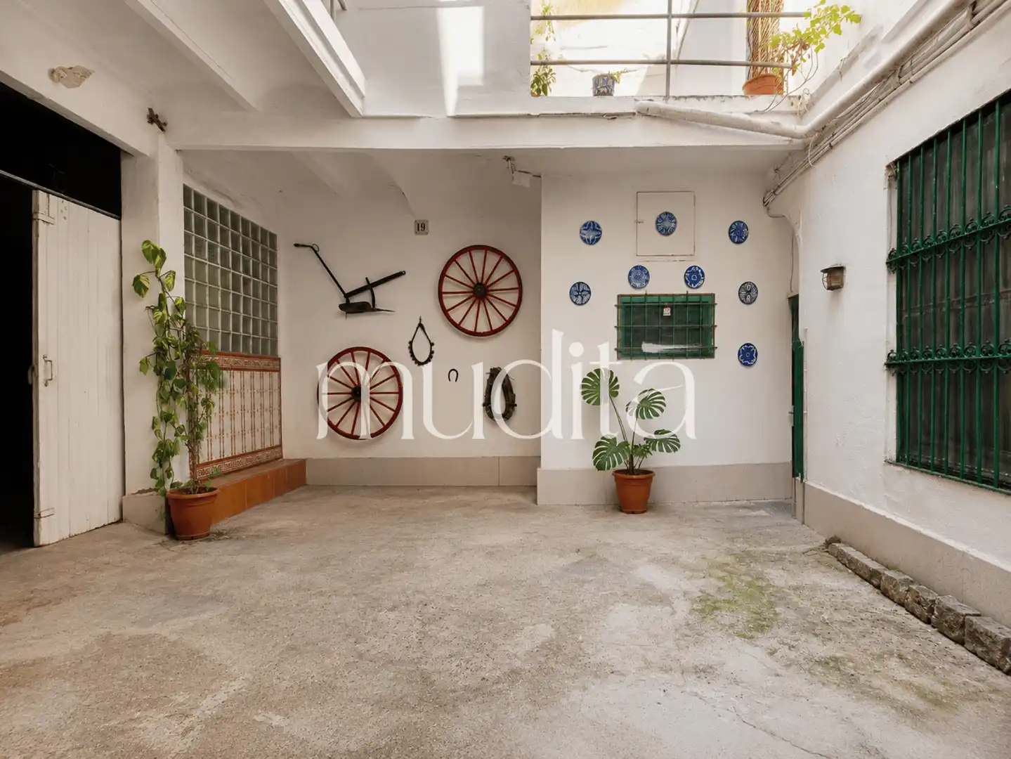 Casa adosada en venta en El Masnou con Trastero y Balcón