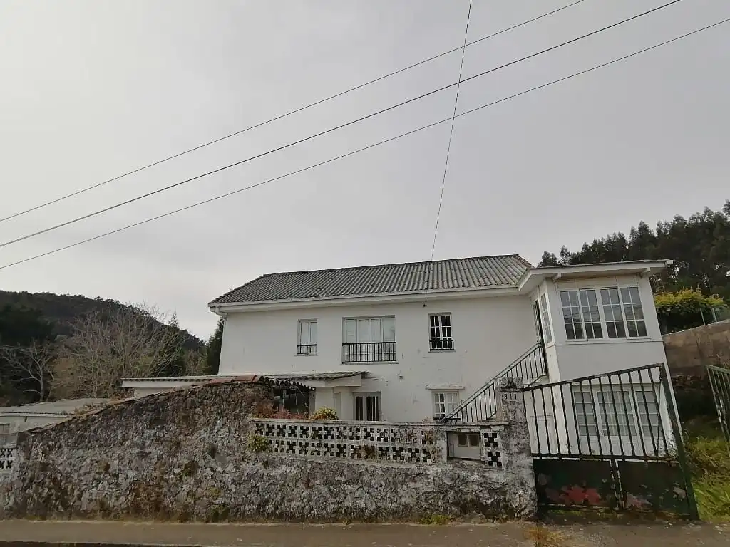 Casa con jardín en venta en A Malata - Catabois - Ciudad Jardín