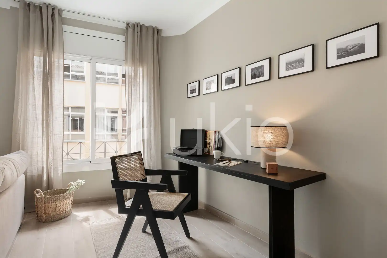 Sala de estar de Apartamento de alquiler en Barcelona con Calefacción, Amueblado y Horno