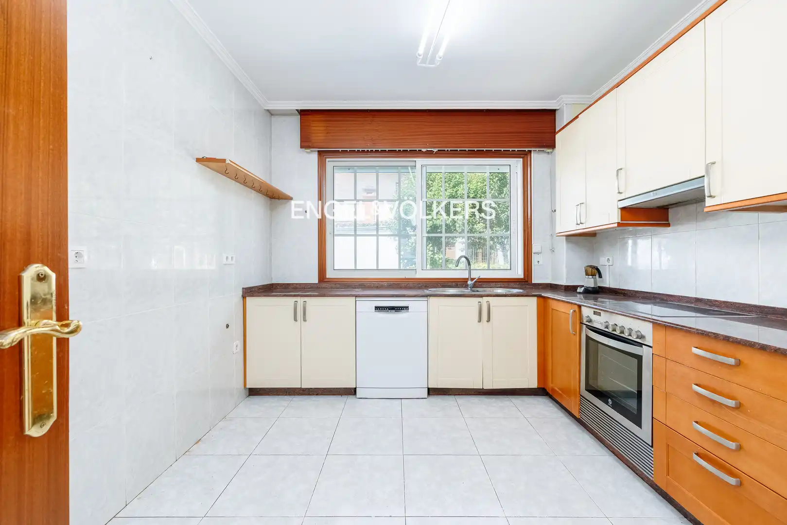 Kitchen of Houses for sale in Vigo   with Heating and Terrace