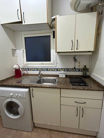 Local comercial en Venta en Sagrada Família