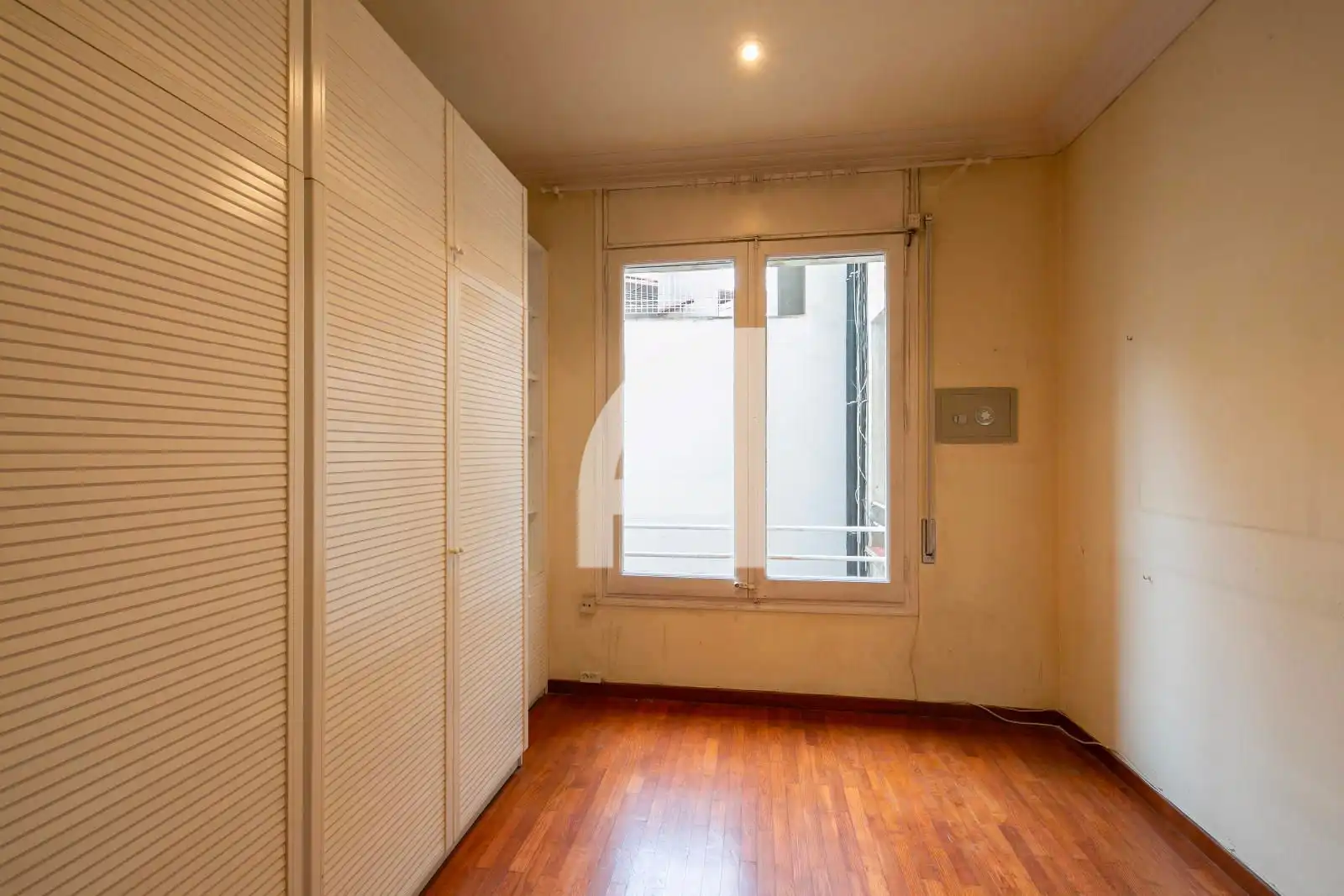Bedroom of Flat for sale in Barcelona  with Heating, Parquet flooring and Terrace