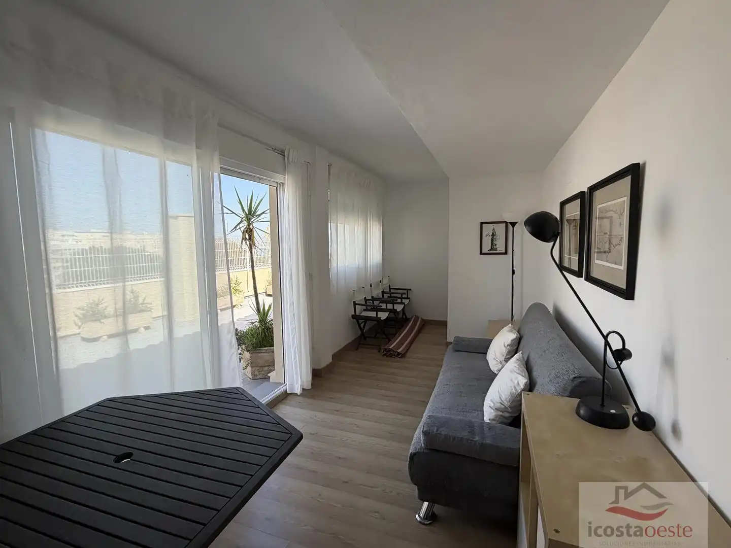 Wohnzimmer von Dachboden zum Verkauf in Cádiz mit Klimaanlage, Heizung und Terrasse