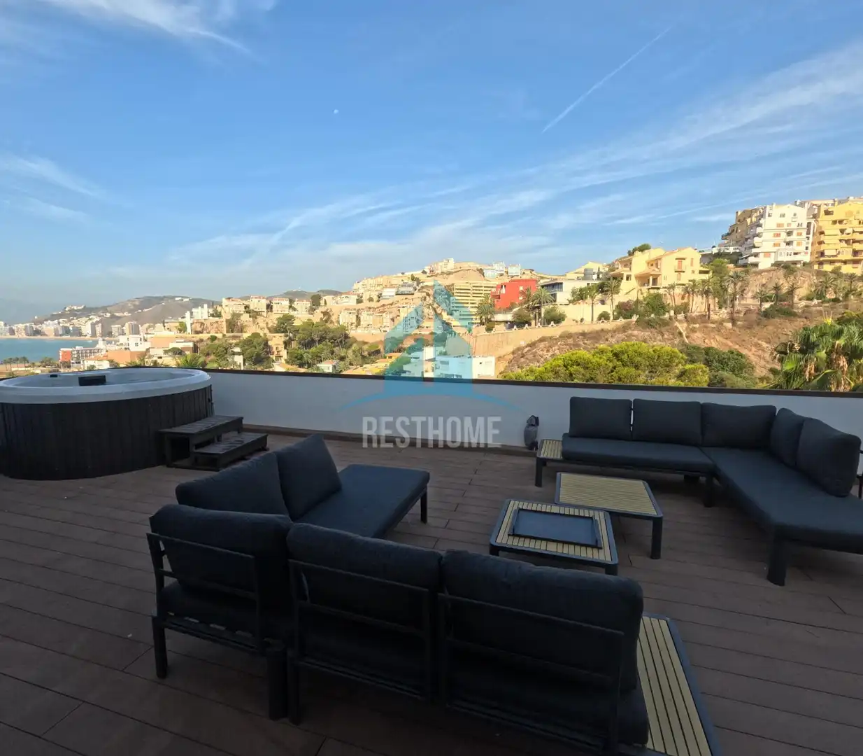 Terrace of Houses for sale in Cullera  with Air Conditioner, Terrace and Jacuzzi