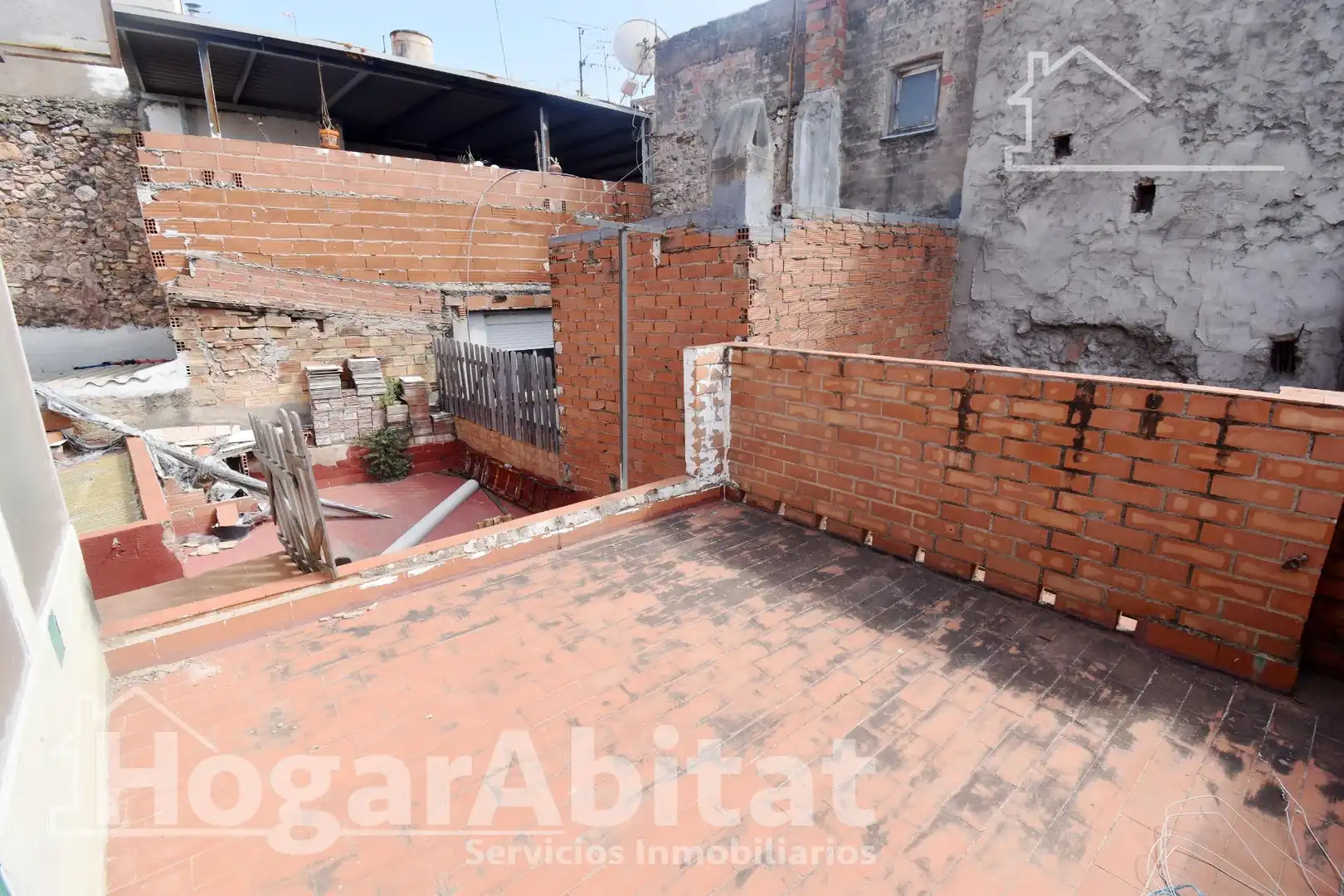 Terrassa de Casa o xalet en venda en Onda amb Terrassa, Traster i Balcó