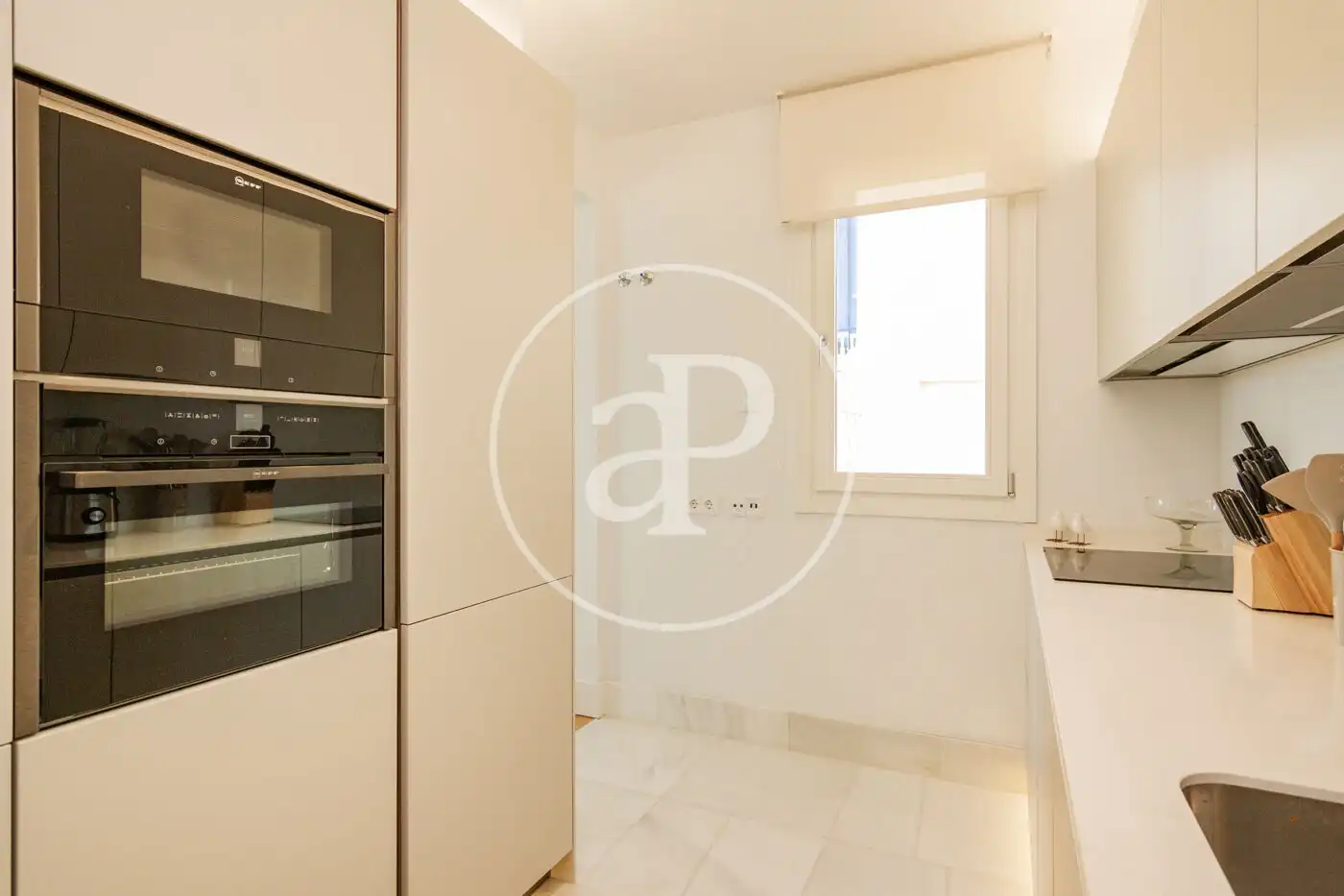 Kitchen of Flat for rent in Madrid  with Air Conditioner, Heating and Furnished