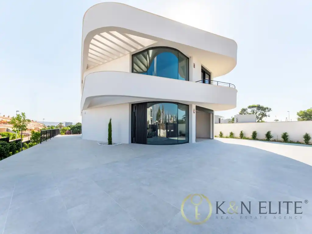Exterior view of Houses for sale in Sant Joan d'Alacant  with Air Conditioner, Private garden and Terrace