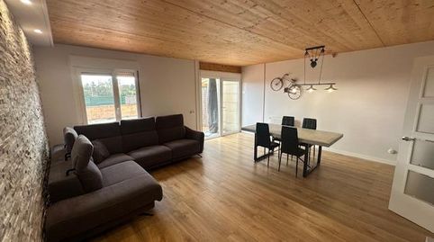 Foto 4 de Casa adosada en venta en Villariezo, Burgos