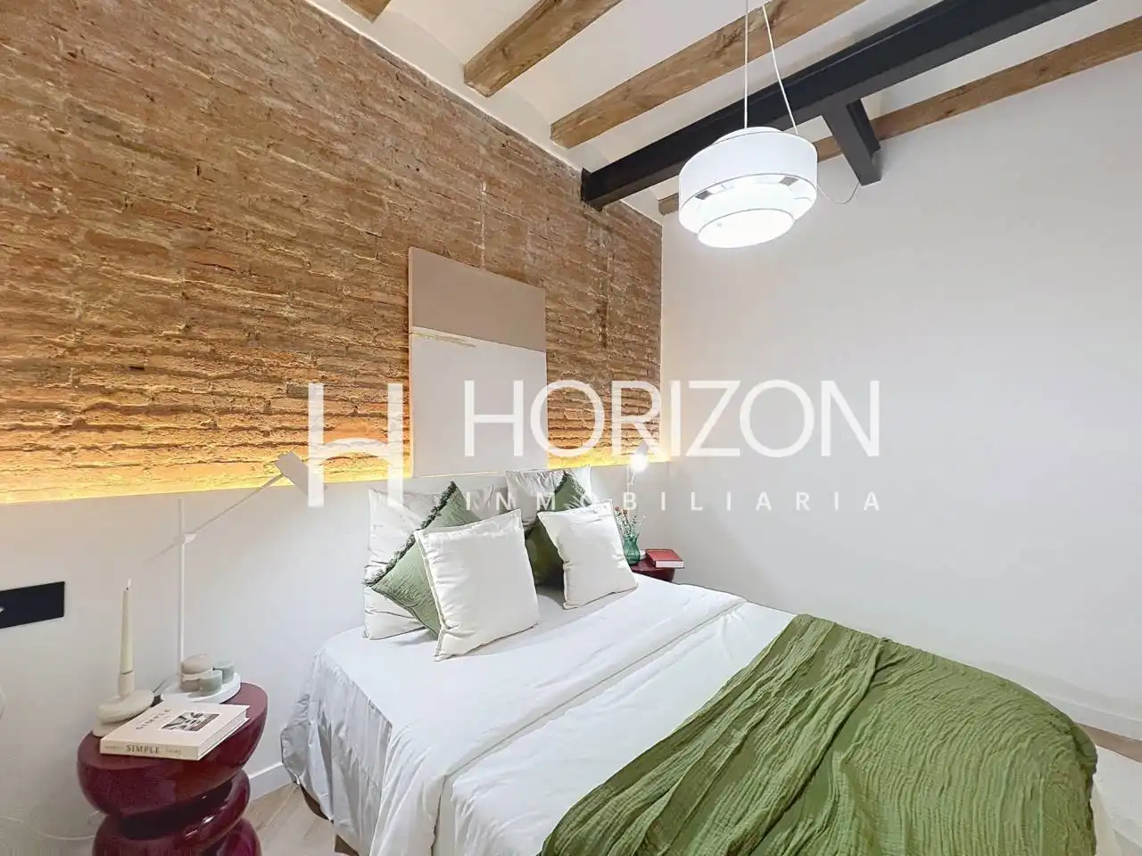 Schlafzimmer von Wohnung zum Verkauf in Barcelona mit Klimaanlage, Heizung und Möbliert