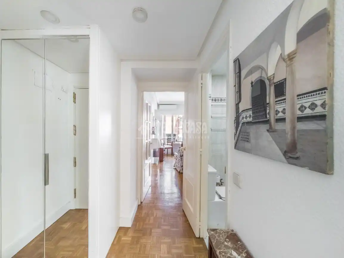 Flat for sale in Madrid  with Air Conditioner, Heating and Parquet flooring
