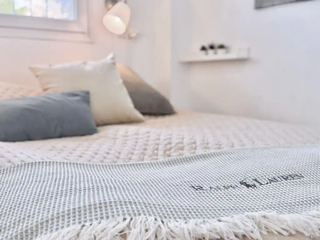 Bedroom of Apartments for sale in Marbella  with Air Conditioner, Terrace and Furnished