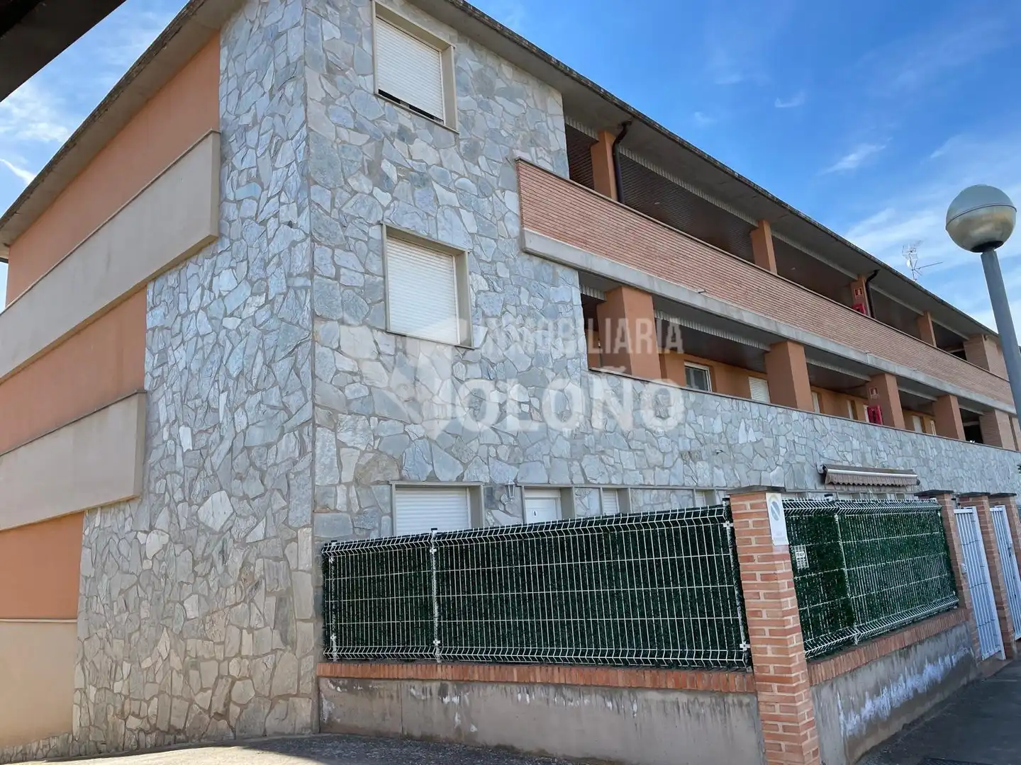 Vista exterior de Apartamento en venta en Alesanco con Calefacción, Terraza y Trastero