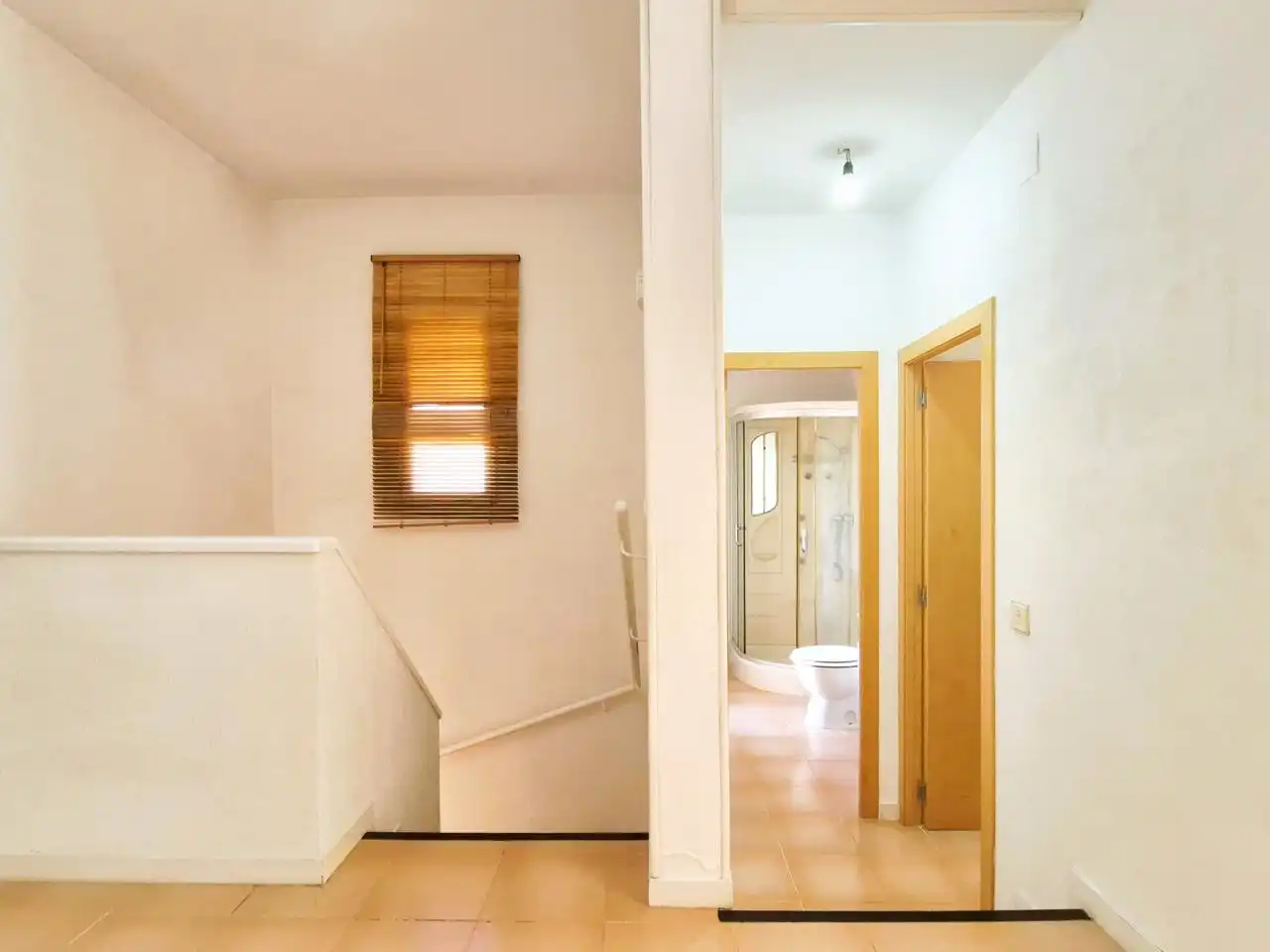 Maisonette zum Verkauf in Matadepera mit Klimaanlage, Heizung und Terrasse