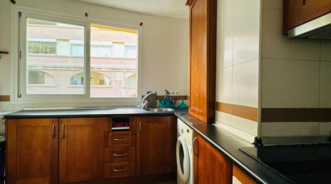 Foto 3 de Apartament en venda a Los Pacos, Málaga