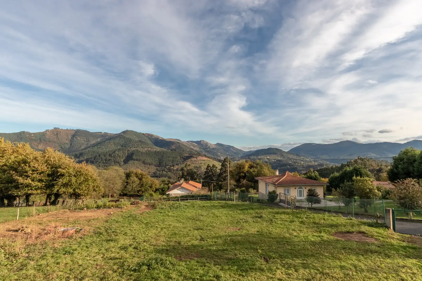 Casa o chalet en venta en Galdames con Parquet, Trastero y Piscina