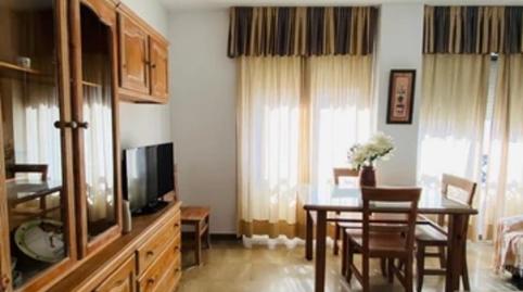 Photo 4 of Flat for rent in Avenida de la Constitución, 59, Pajaritos,  Granada Capital