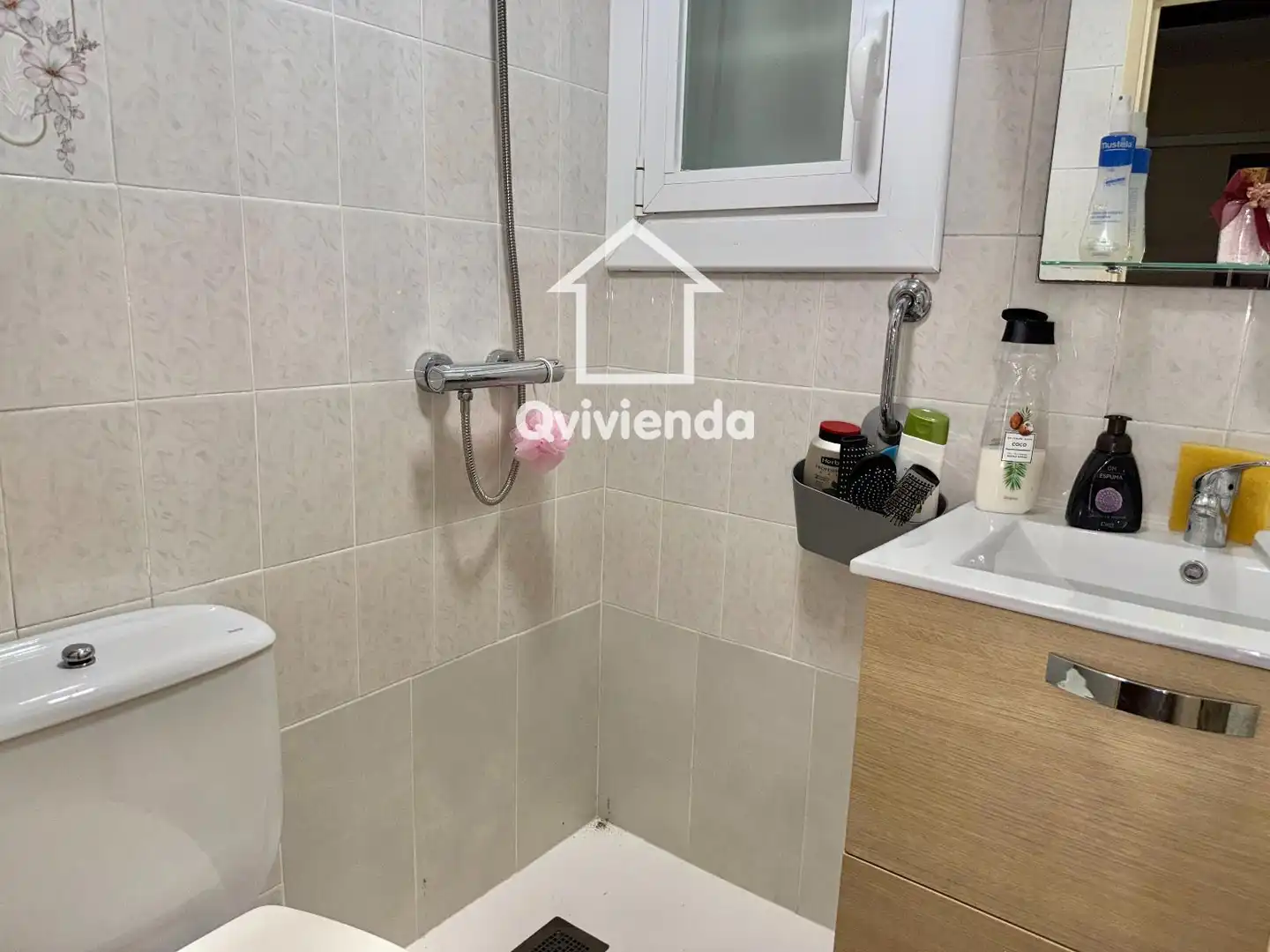 Baño de Casa o chalet en venta en Lliçà d'Amunt con Aire acondicionado, Calefacción y Piscina