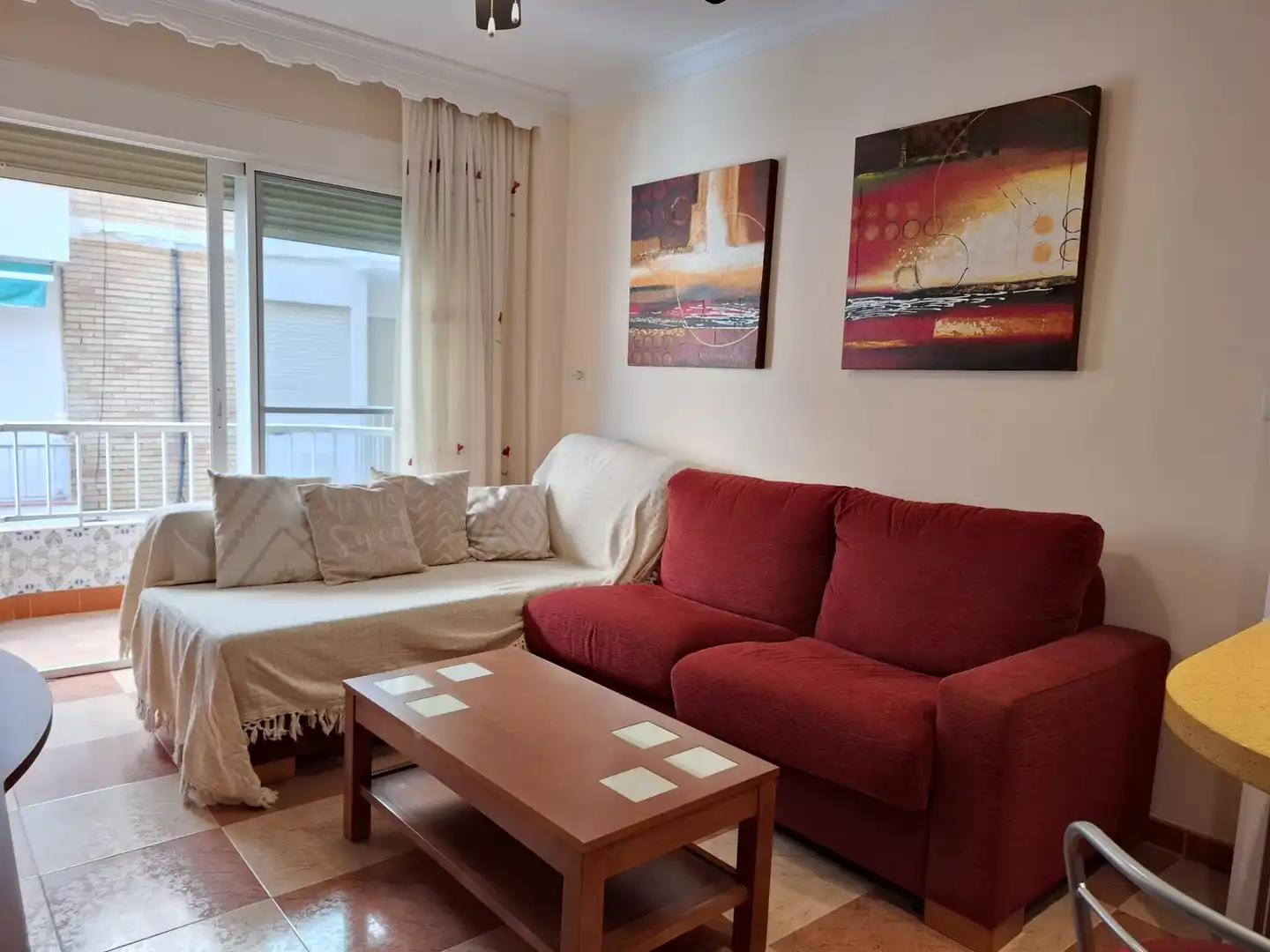 Sala de estar de Estudio en venta en Torrenueva Costa con Aire acondicionado, Terraza y Amueblado