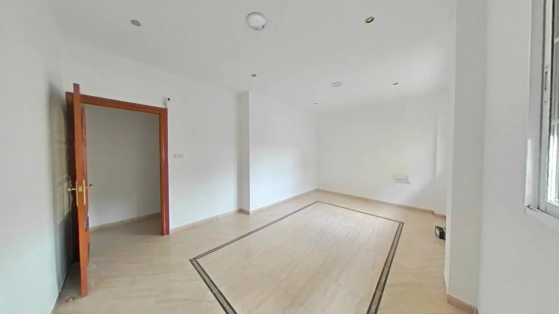 Wohnung zum Verkauf in Huelma