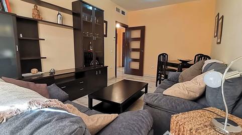 Foto 2 de Apartamento en venta en Numancia, Centro ciudad, Jaén