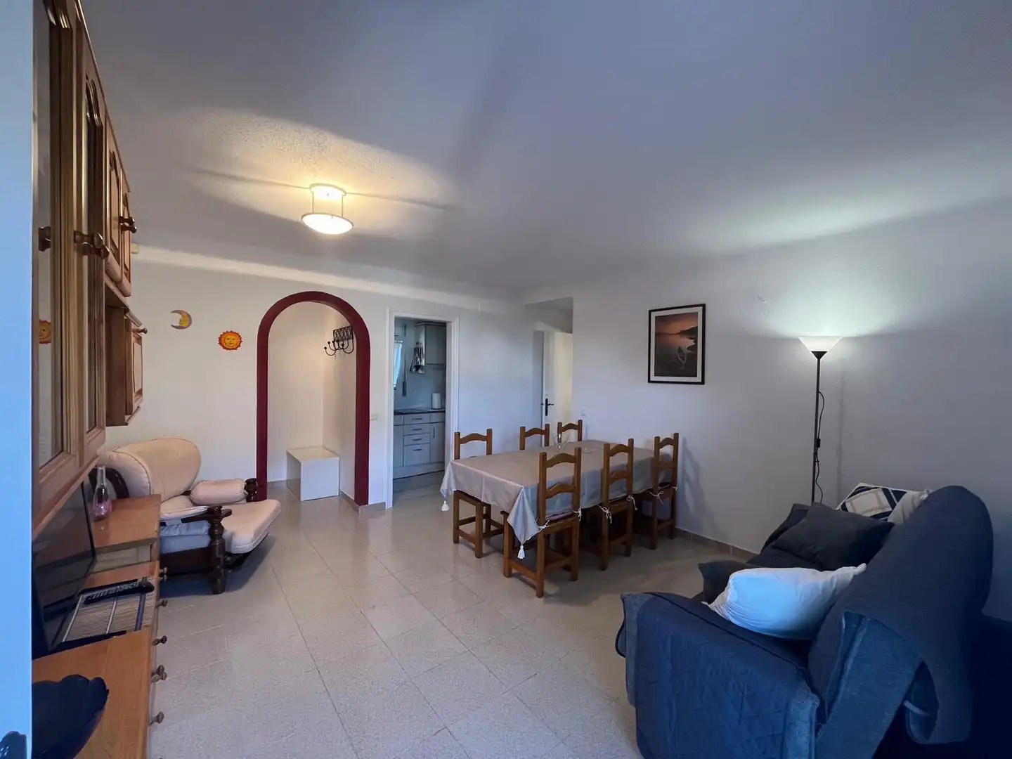 Comedor de Apartamento de alquiler en Castell d'Aro, Platja d'Aro i s'Agaró con Aire acondicionado, Jardín privado y Terraza