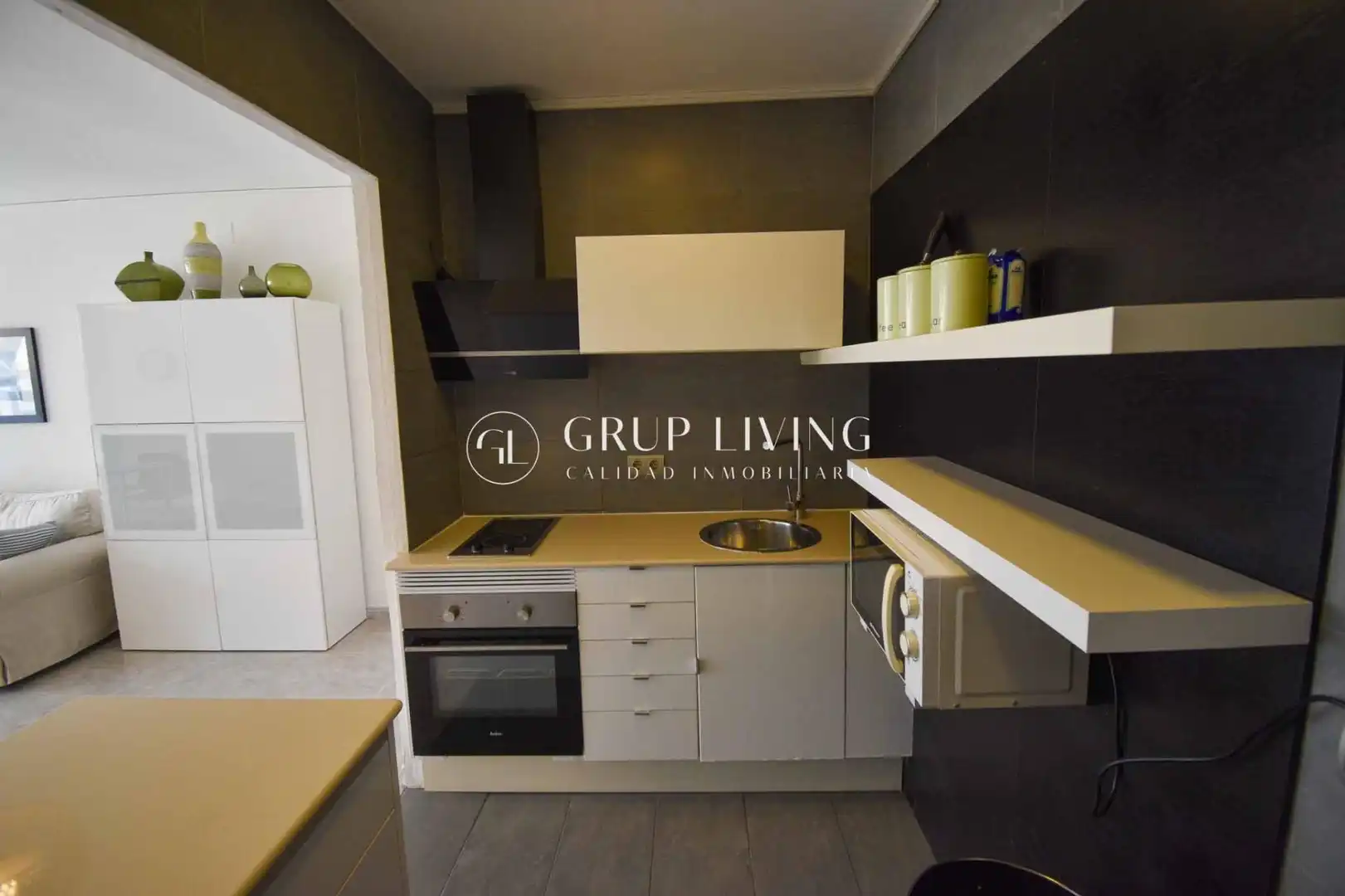 Cocina de Piso de alquiler en Sitges con Calefacción, Terraza y Amueblado