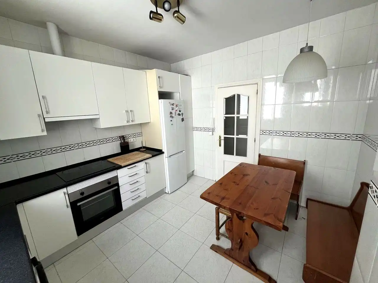 Cocina de Apartamento de alquiler en Madrid con Aire acondicionado, Calefacción y Parquet