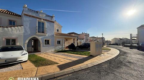 Foto 5 de Casa adosada en venta en Calle Ruben Dario, 4, Costa Esuri, Ayamonte
