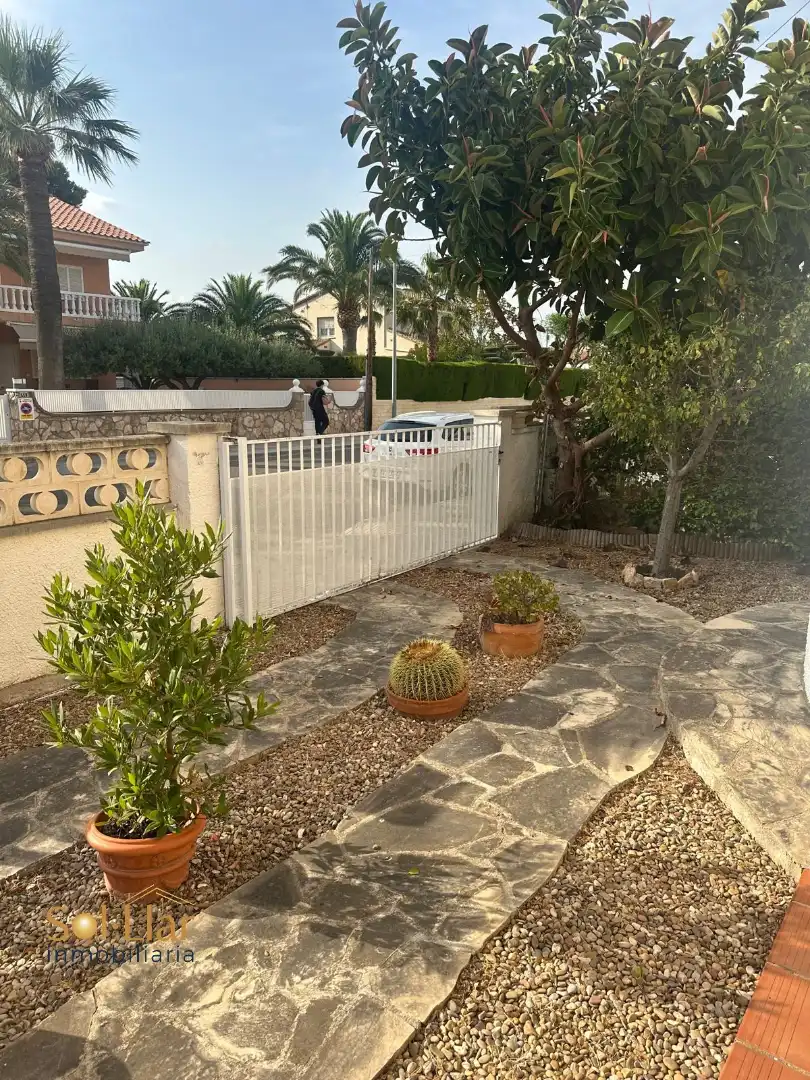 Jardín de Casa o chalet en venta en Mont-roig del Camp con Aire acondicionado, Calefacción y Jardín privado