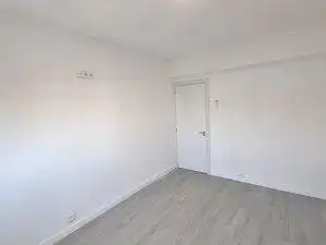 Habitación de Piso en venta en Madrid con Aire acondicionado