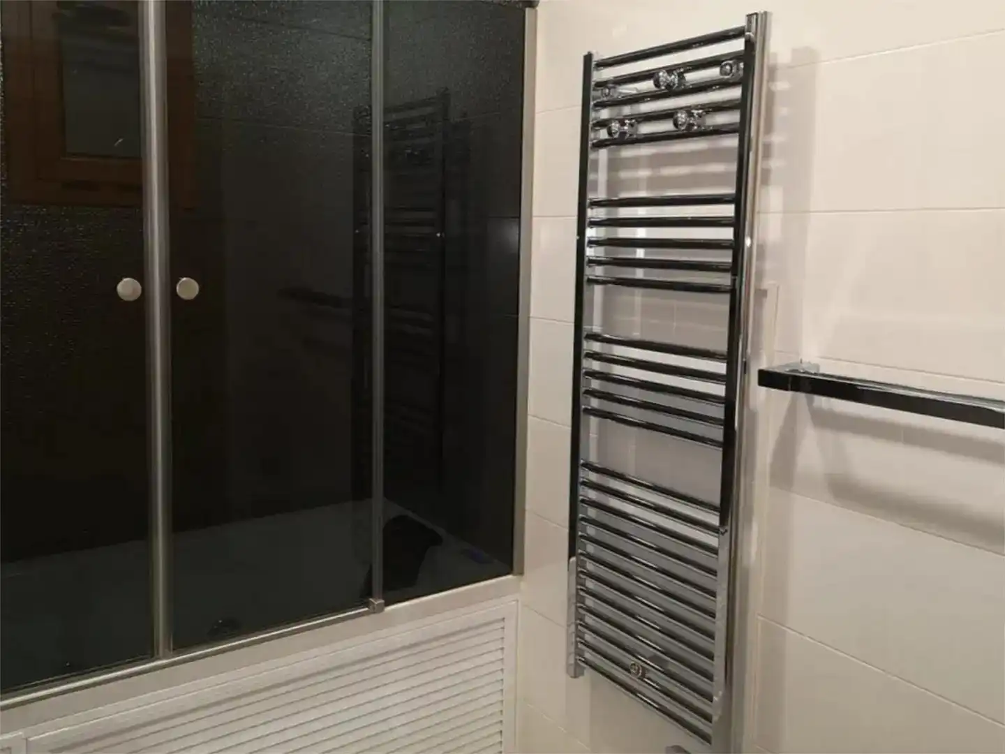 Bathroom of Flat for rent in Campello Playa