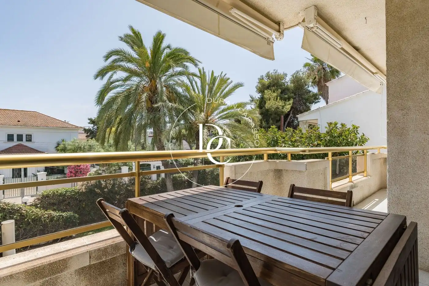 Terrassa de Dúplex en venda en Sitges amb Aire condicionat, Calefacció i Jardí privat