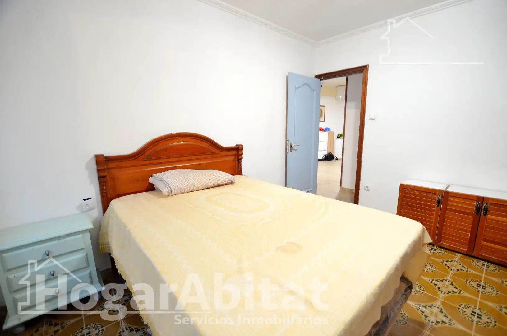 Dormitori de Pis en venda en Alicante / Alacant amb Moblat i Balcó