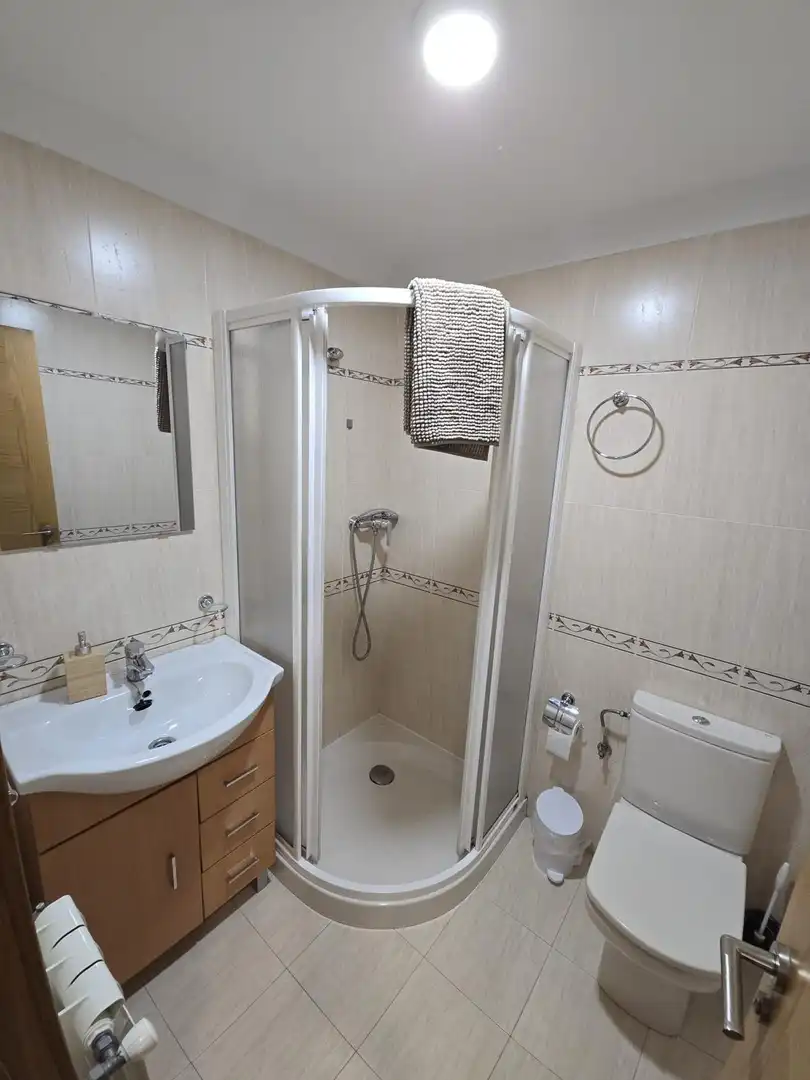 Bany de Apartament de lloguer en Boiro, A Coruña