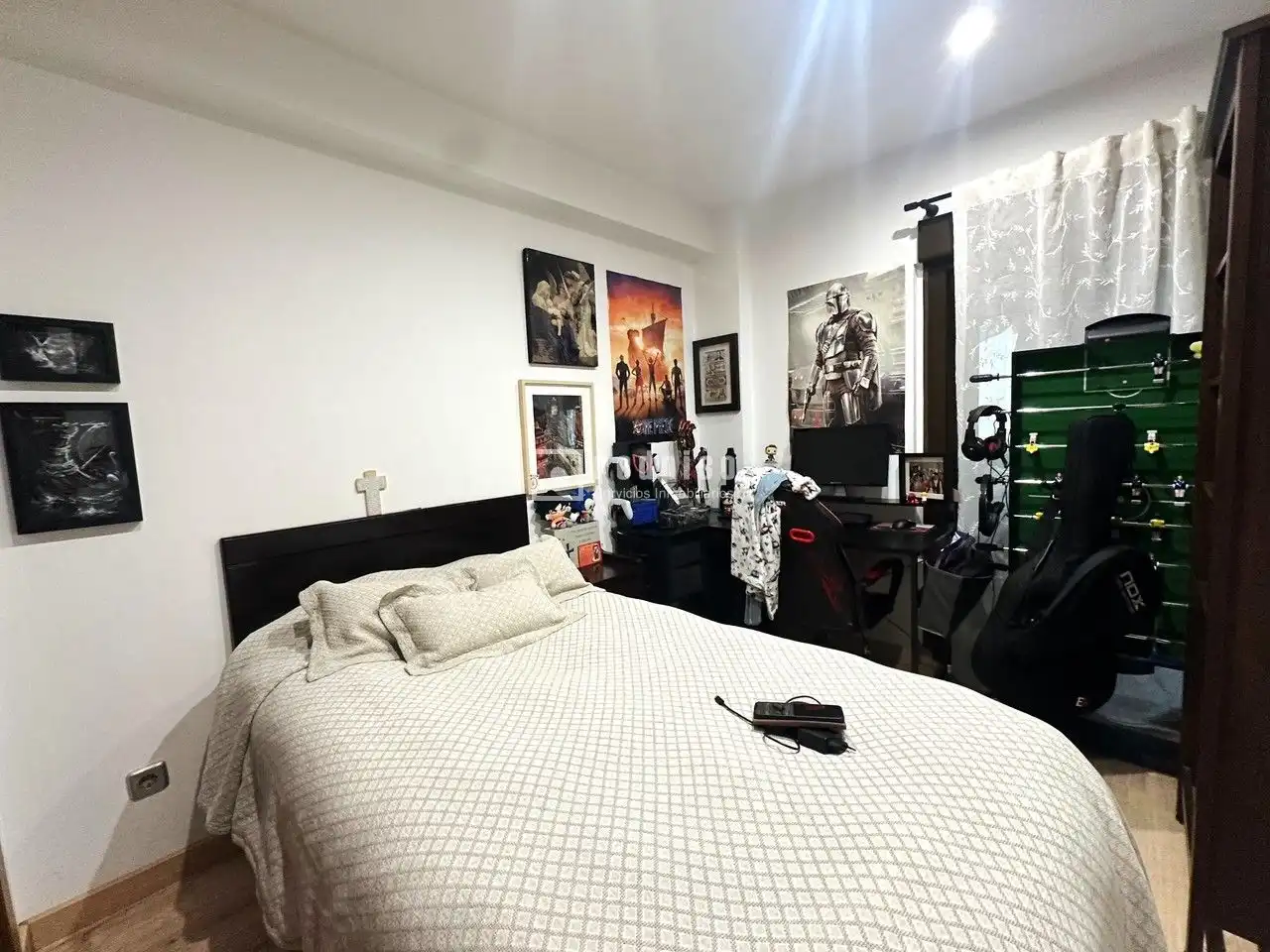 Bedroom of Flat for sale in Madrid