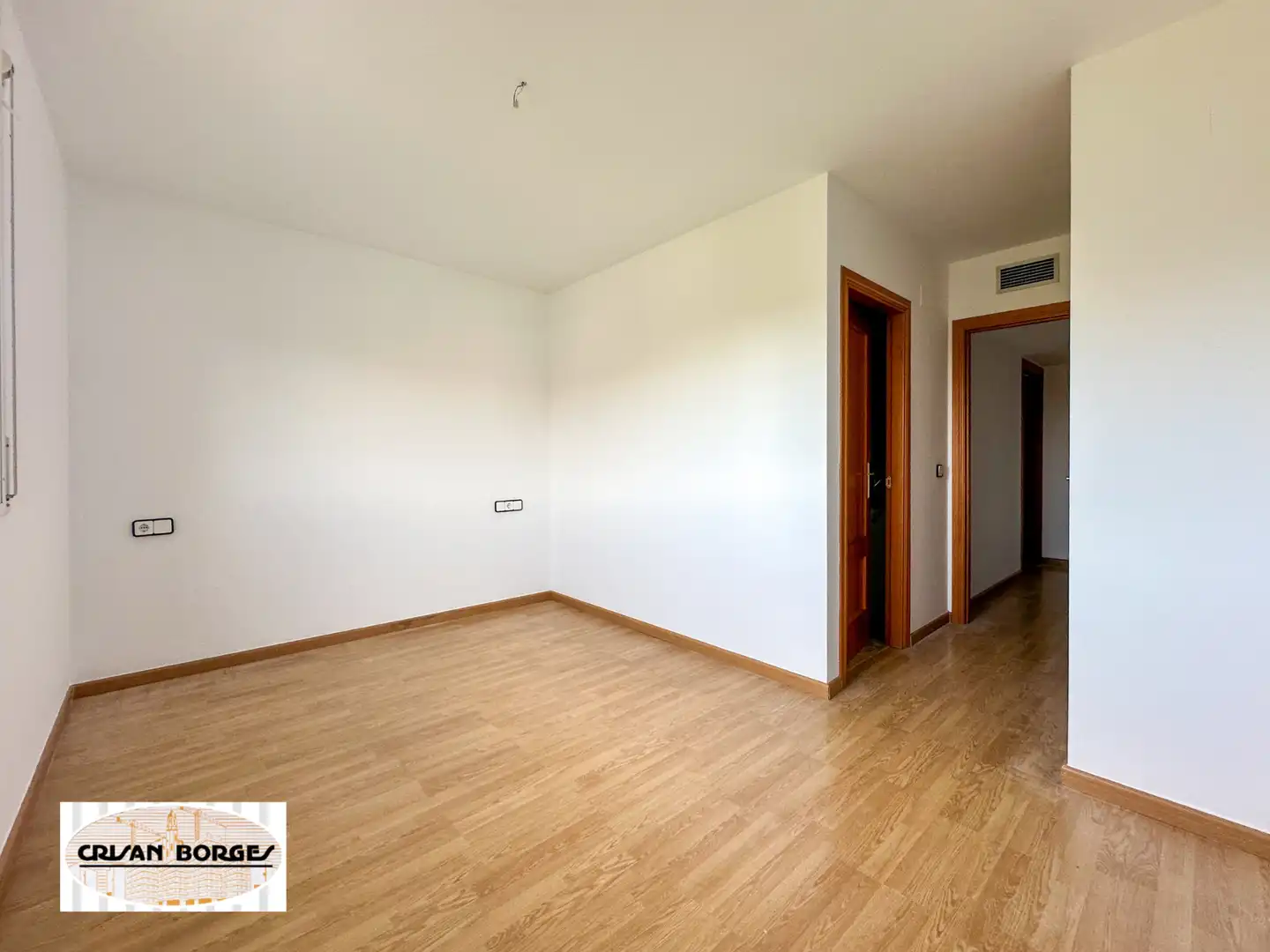 Flat for sale in Reus  with Air Conditioner, Private garden and Parquet flooring