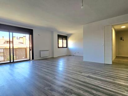 Living room of Flat for sale in Arroyomolinos (Madrid)  with Air Conditioner, Terrace and Swimming Pool