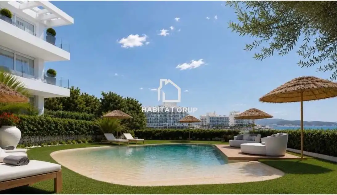Piso en venta en Sant Antoni de Portmany con Calefacción, Jardín privado y Terraza