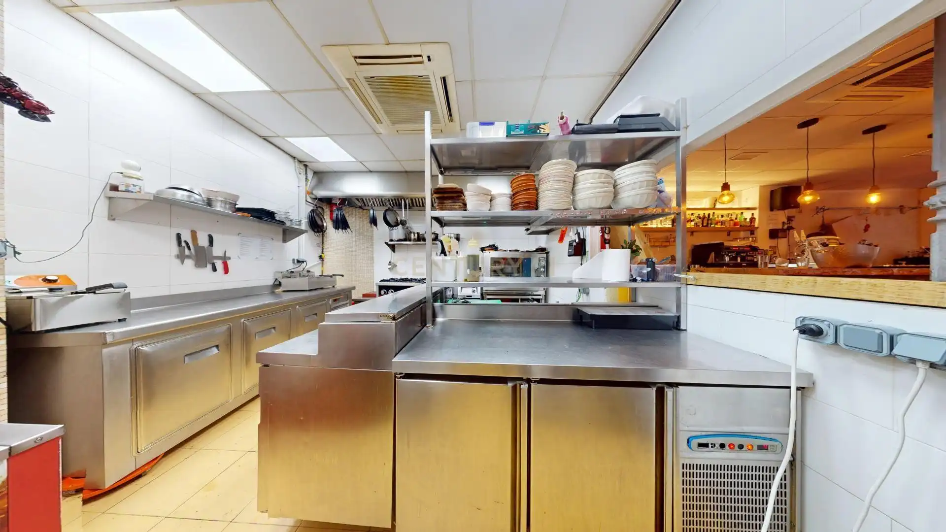 Cocina de Local en traspaso en Málaga con Aire acondicionado y Alarma