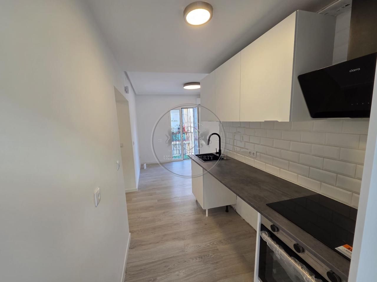 Flat for sale in Esteban Collantes, Pueblo Nuevo, Ciudad Lineal