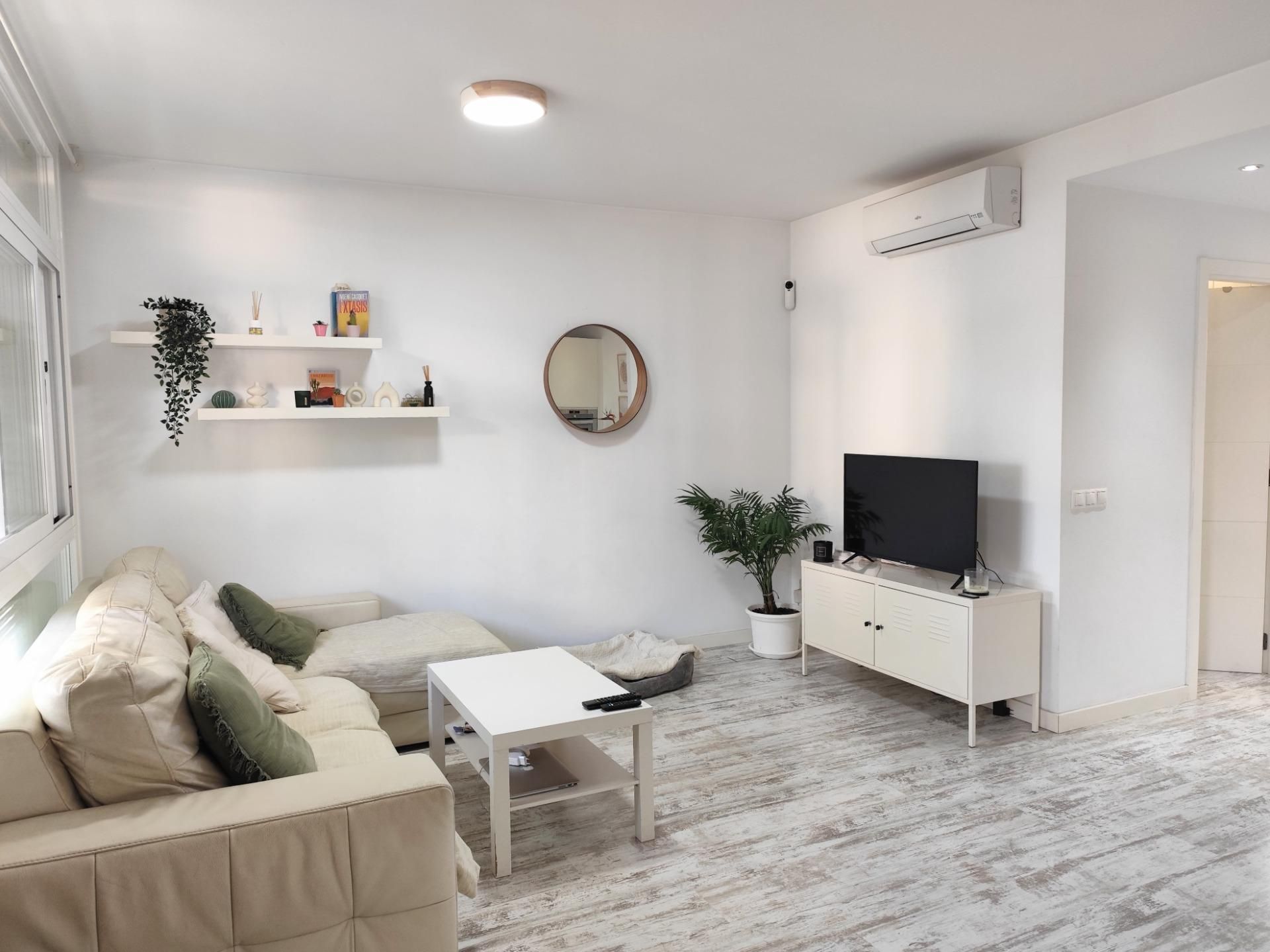Living room of Apartment to rent in  Palma de Mallorca  with Alarm
