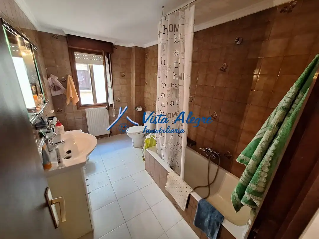Bathroom of Flat for sale in Cuzcurrita de Río Tirón  with Heating and Furnished