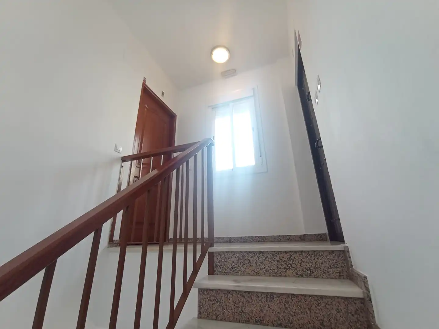 Piso en venta en Chipiona con Calefacción