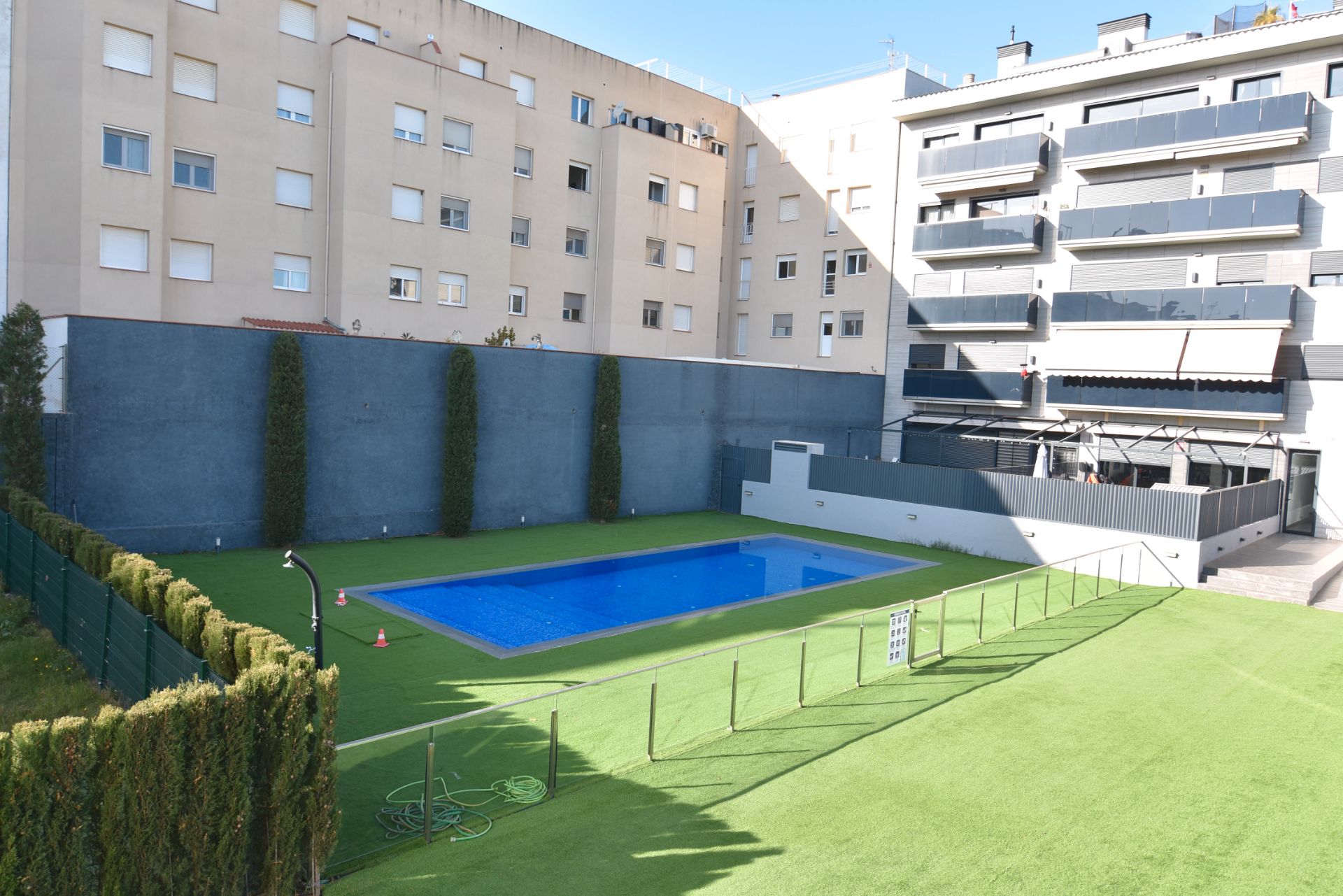 Piscina de Pis en venda en Pineda de Mar amb Aire condicionat, Calefacció i Jardí privat