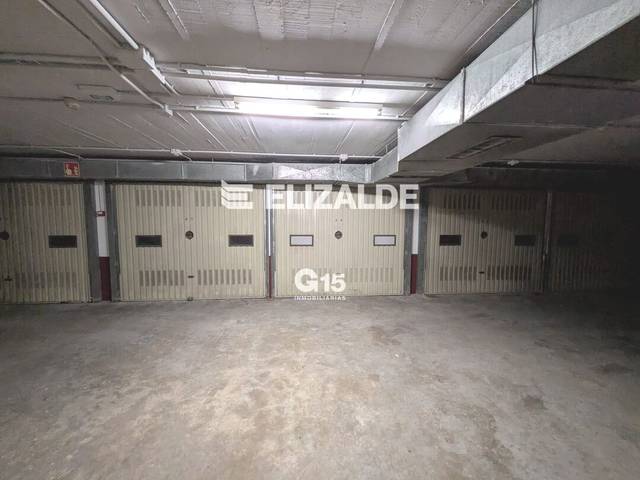 Garaje en Venta en De Aduna Plaza en Ibaeta