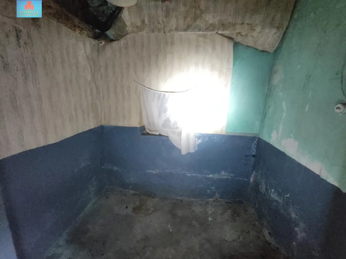 Casa adosada en venta en Navarredondilla