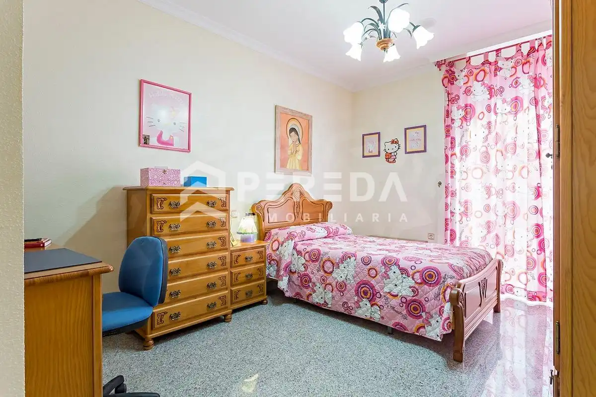 Habitación de Casa adosada en venta en Roquetas de Mar con Aire acondicionado, Jardín privado y Terraza