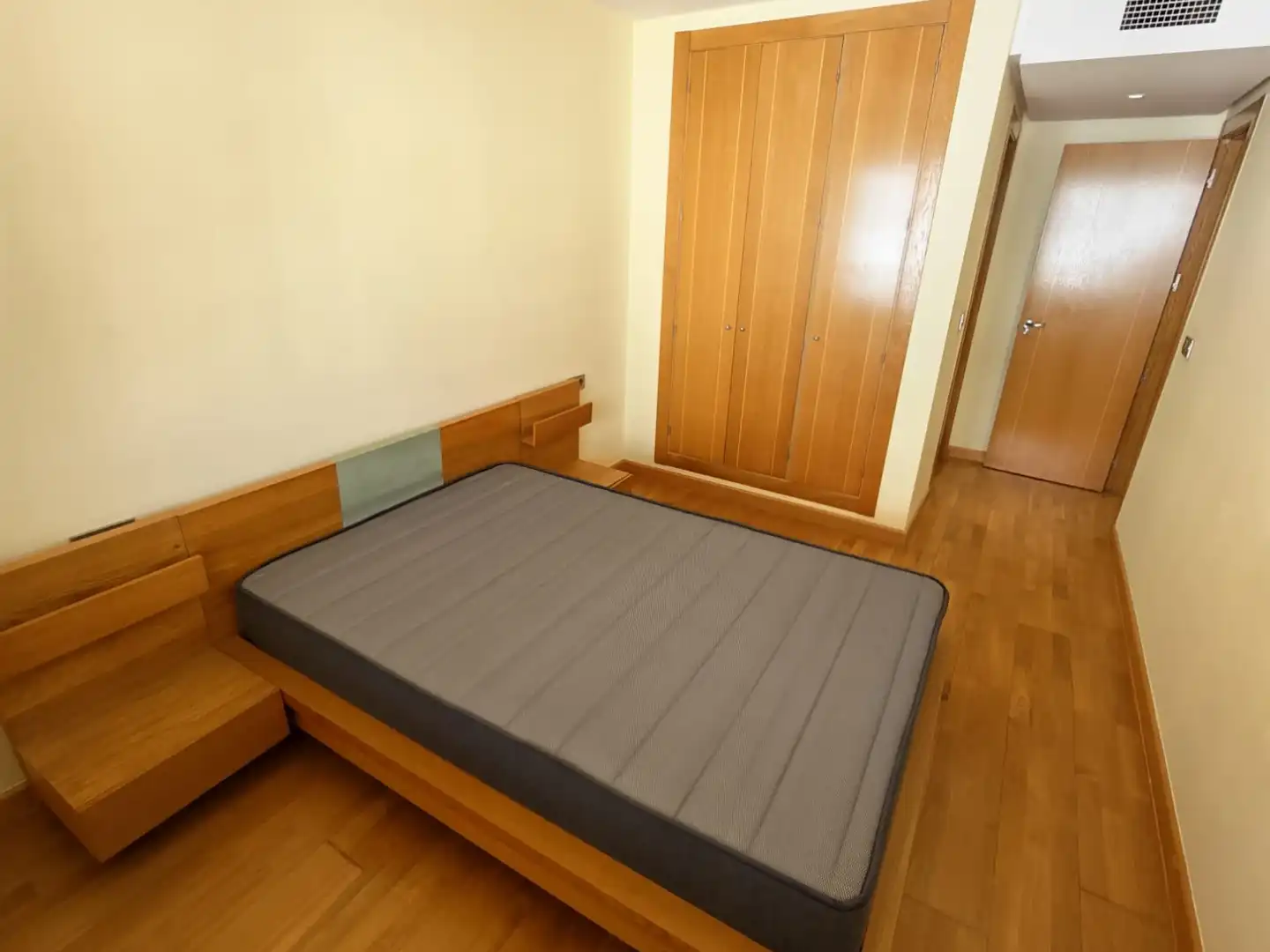 Bedroom of Flat for sale in Murcia  with Air Conditioner