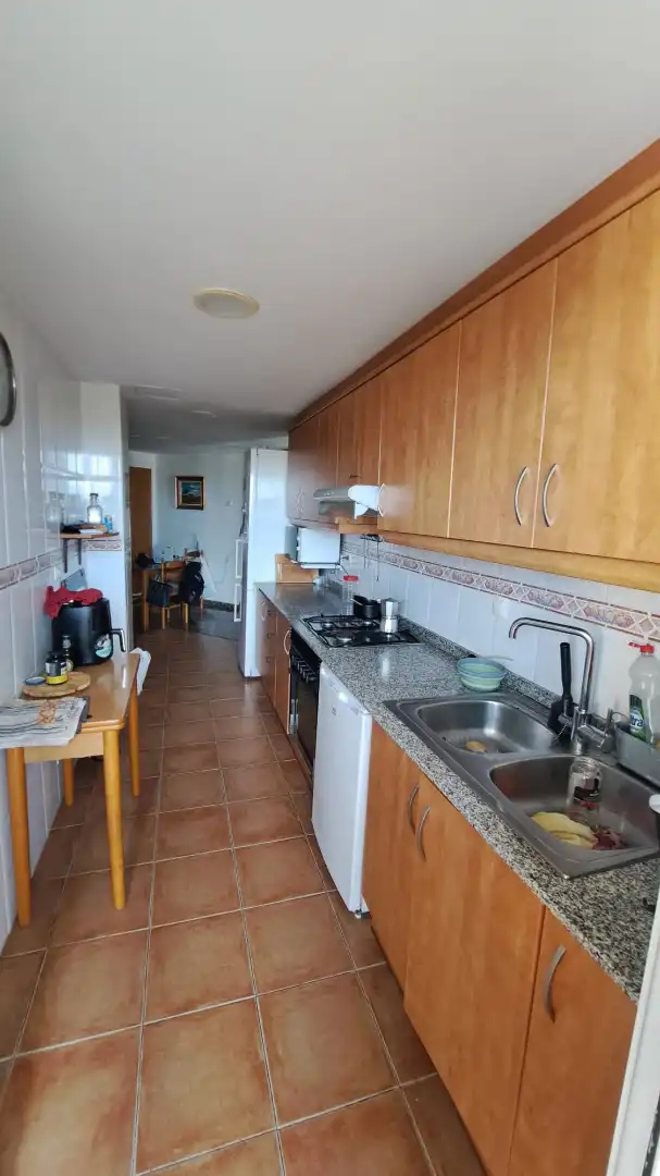 Cuina de Pis en venda en Vinalesa amb Aire condicionat, Moblat i Forn