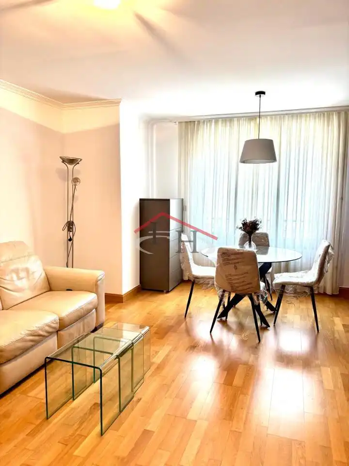 Living room of Flat for rent in León Capital   with Heating, Parquet flooring and Terrace